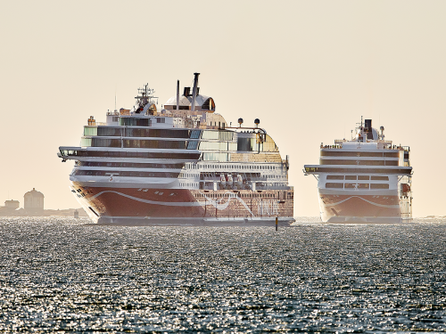 Viking Linen laivat Itämerellä